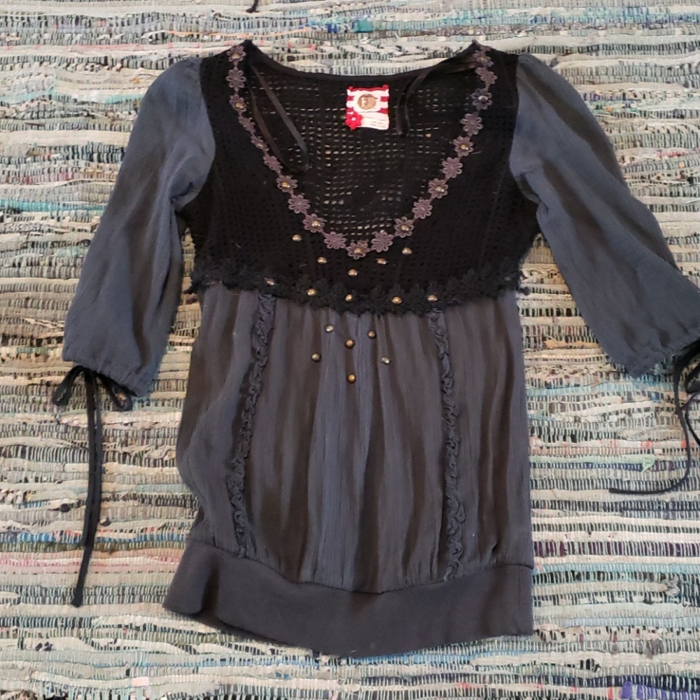 Free People low cut peasant blouse